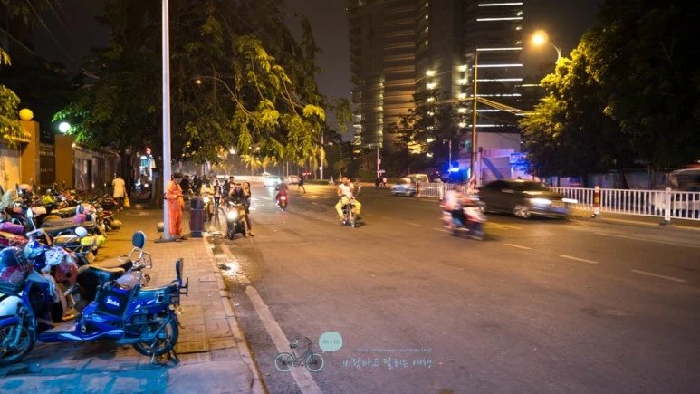 _1040570_Edit-_Wide1080mark%EB%B0%94%EB%9E%8C.jpg?type=w773