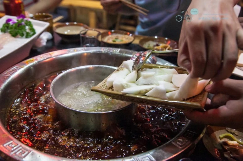 IMG_1770_Wide1080mark%EB%B0%94%EB%9E%8C.jpg?type=w773