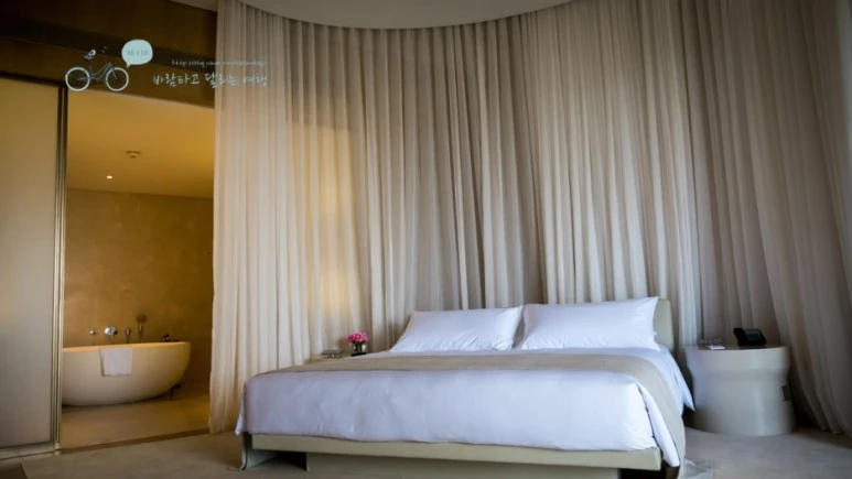 _1040926_wide1080mark.jpg?type=w773