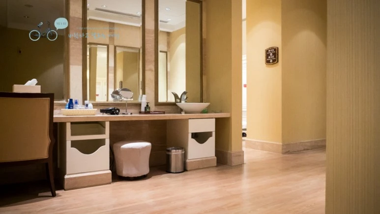 _1000411_wide1080_Wide1080mark_%EB%B0%94%EB%9E%8C.jpg?type=w773