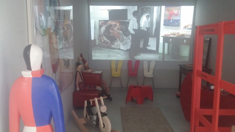 211B4F4D578E18612E078A