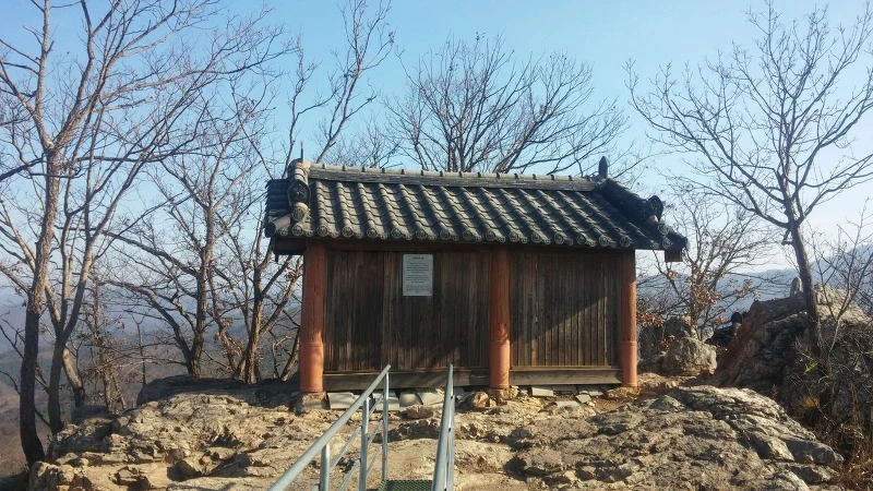 2458F64758359D8115193D