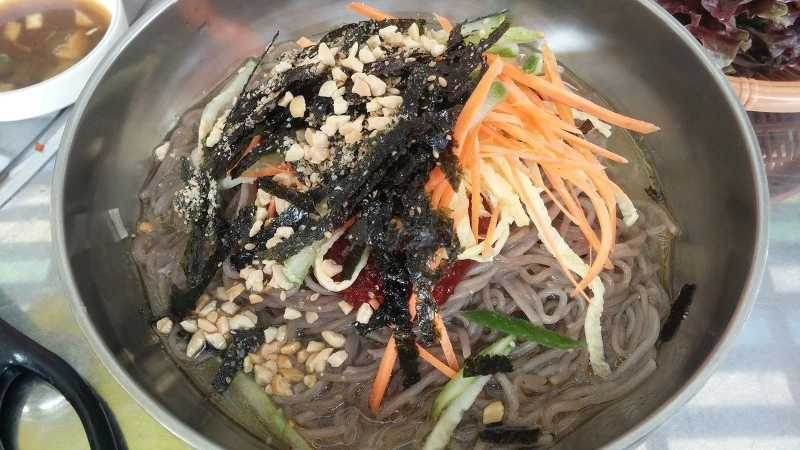 225AB05058359E8103B551