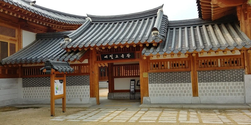 250EE63758C61D4506524E