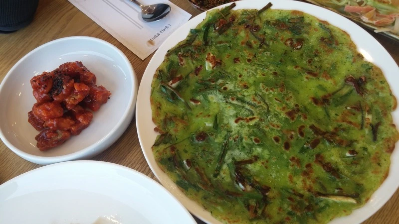 2279F04D573D9D811776D7