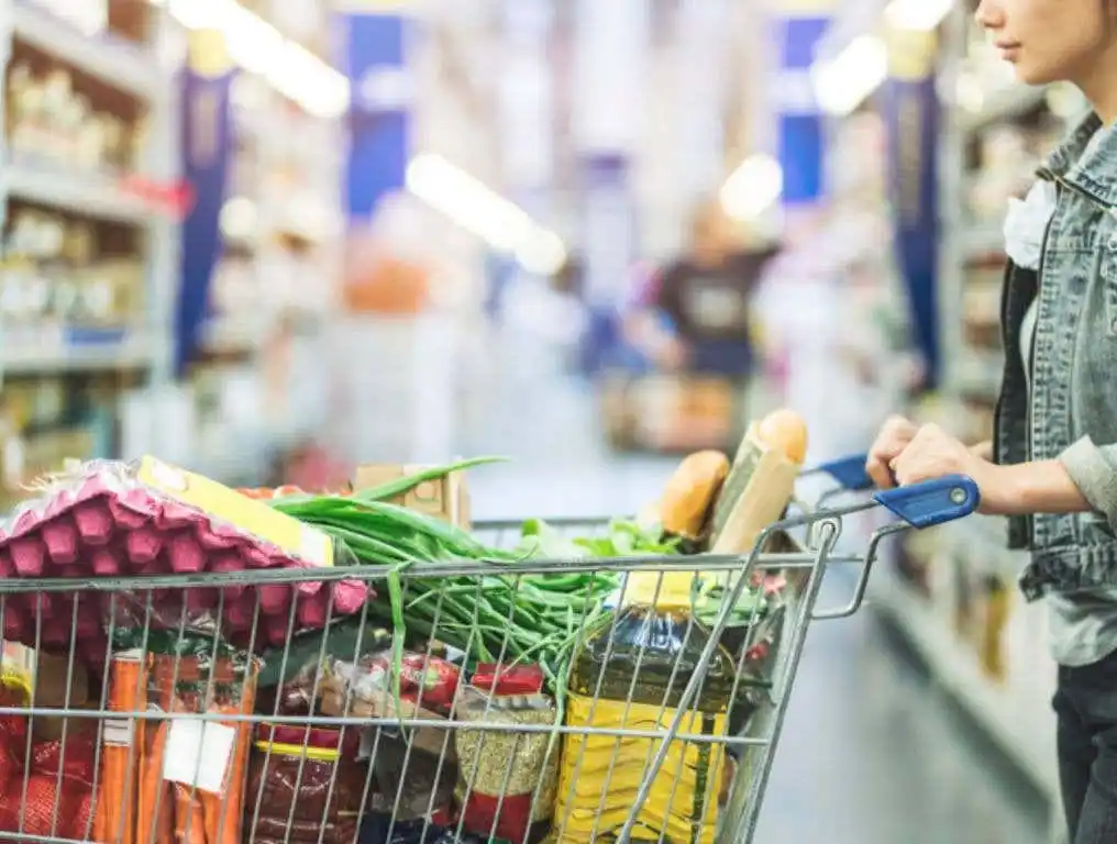 Untitled-design-2023-10-04T105726.514.jpg?format=auto&optimize=high&width=1440&utm_source=chatgpt.com