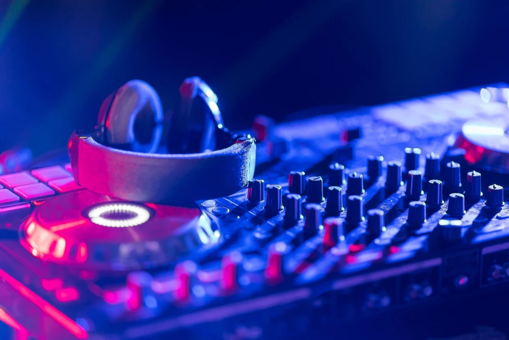 %EC%88%A8%EA%B3%A0_%EC%88%A8%EC%9D%80%EA%B3%A0%EC%88%98_%ED%9B%84%EA%B8%B0%EC%9D%98%EC%9E%AC%EA%B5%AC%EC%84%B1_%EB%94%94%EC%A0%9C%EC%9E%89%EB%A0%88%EC%8A%A8_.png?type=w1200