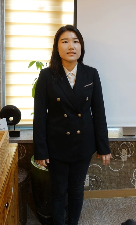 2. 여자 면접 복장 메이킹.JPG