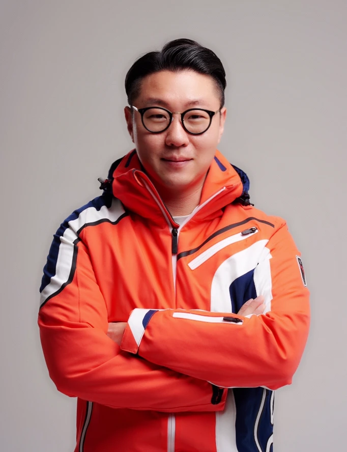 %EA%B0%95%EC%82%AC%ED%94%84%EB%A1%9C%ED%95%84_%EC%82%AC%EC%A7%84.png?type=w1200