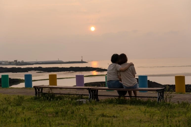 %EC%88%A8%EA%B3%A0_%EC%88%A8%EC%9D%80%EA%B3%A0%EC%88%98_%EC%88%A8%EA%B3%A0%ED%96%88%EC%96%B4%EC%9A%94_%EB%AA%A8%EB%85%80%EC%8A%A4%EB%83%85%EC%B4%AC%EC%98%81_%EC%9E%A5%ED%98%84%EC%84%B1%EA%B3%A0%EC%88%98_%EC%A0%9C%EC%A3%BC%EB%8F%843.jpg?type=w773