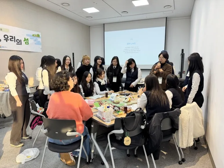 5_9g7Ud018svc19le9blrlv2y0_sr5k3g.JPG?type=w773