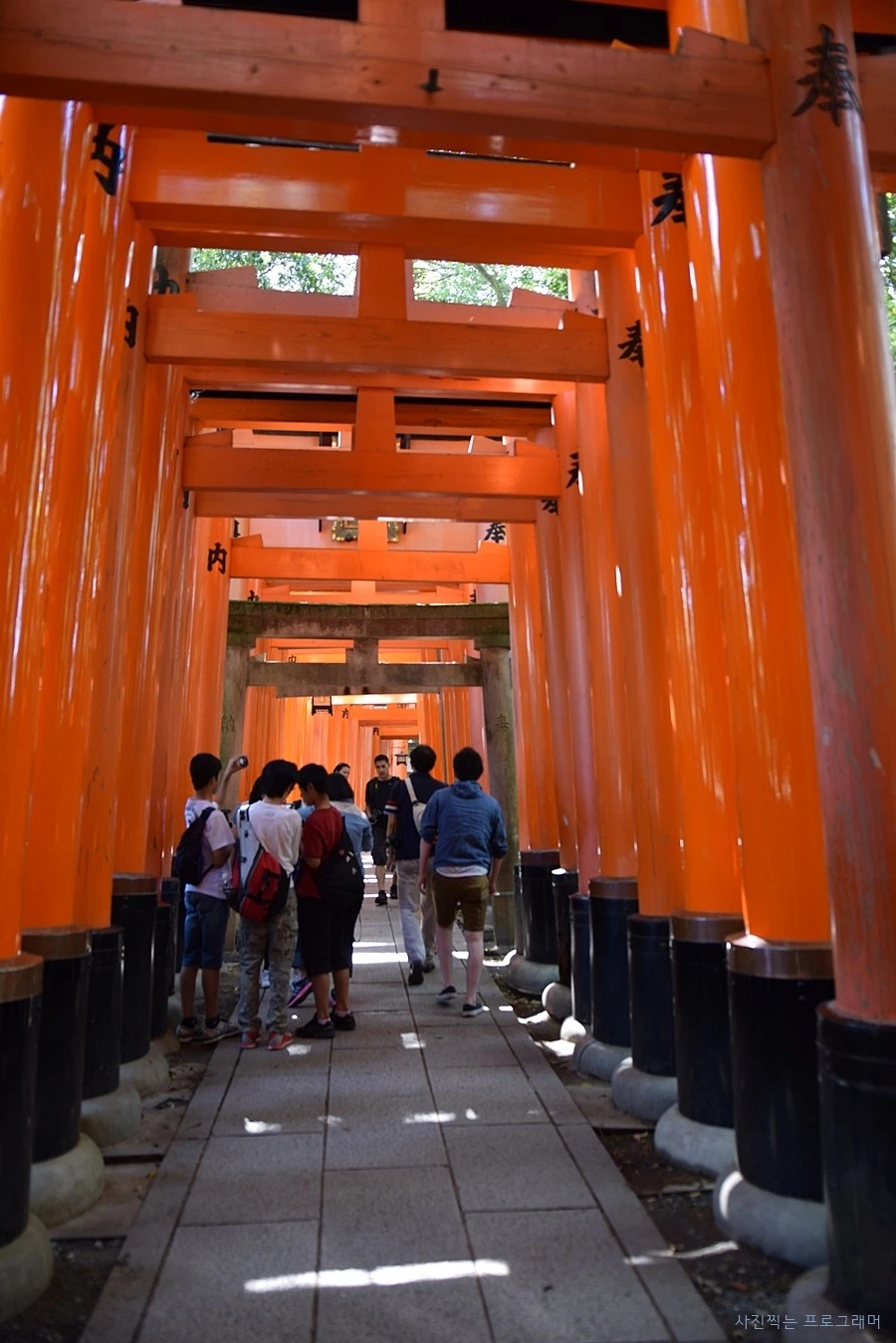 211BE550564B2B8B0D2F07