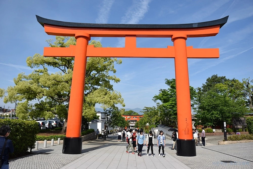 250B7B50564B2B551D41C7