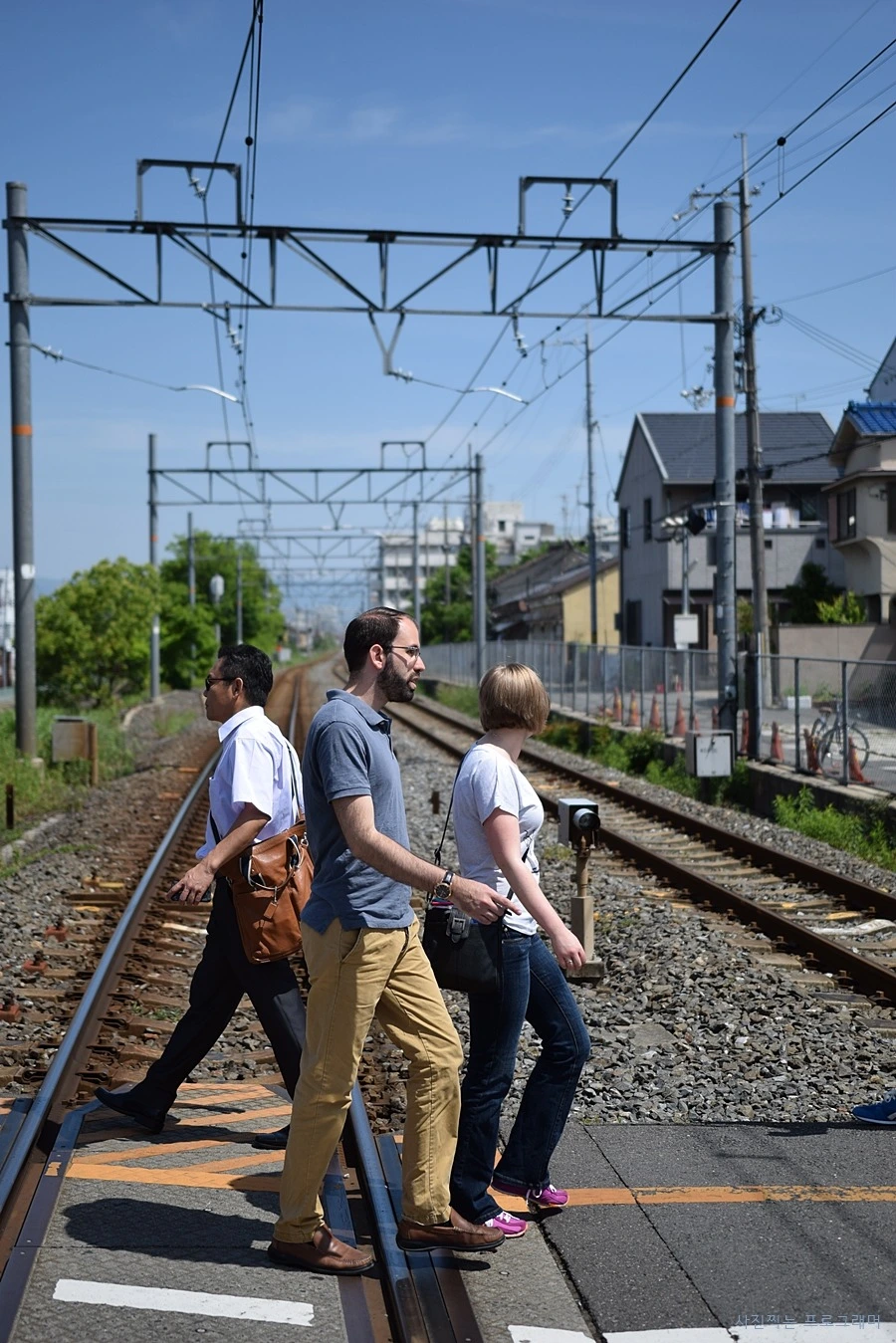 215E3A4F564B2C291B3AEA