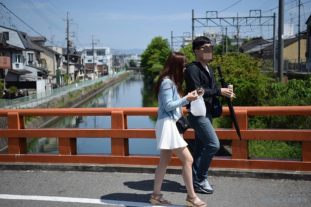 22281E33564B4CC324D07B