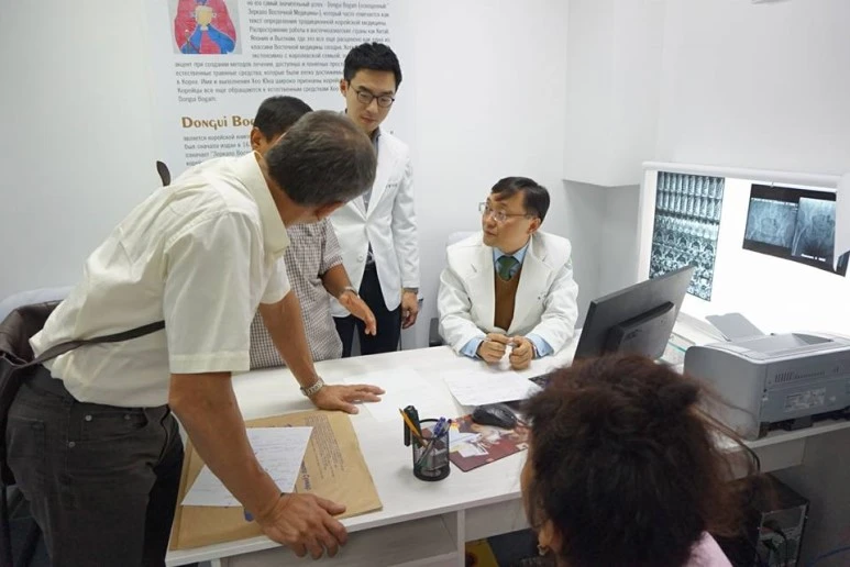 14369854_10210545140922412_2666545574504365939_n.jpg?type=w773