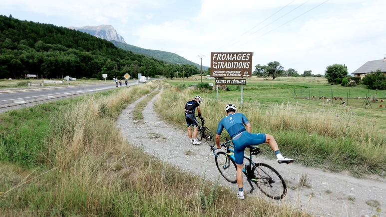 DSC07571.png?type=w773