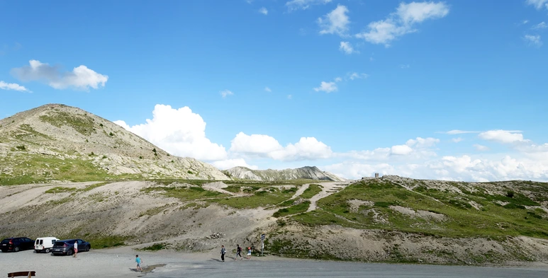 DSC07528.png?type=w773