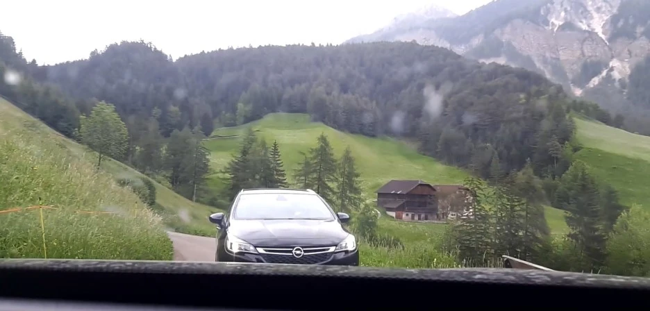 Screenshot_2019-09-30_at_16.54.29.jpg?type=w1