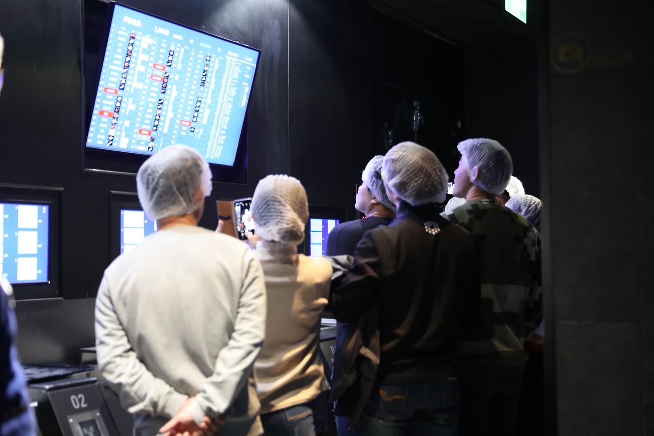 만나통신사-칼럼-스몰커뮤니티여행-차이나비즈니스학습여행-하이디라오 시스템.JPG