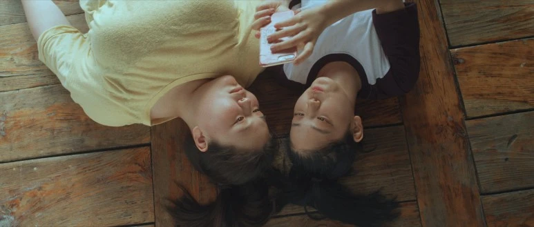 main_Freckles_still06.jpg?type=w773