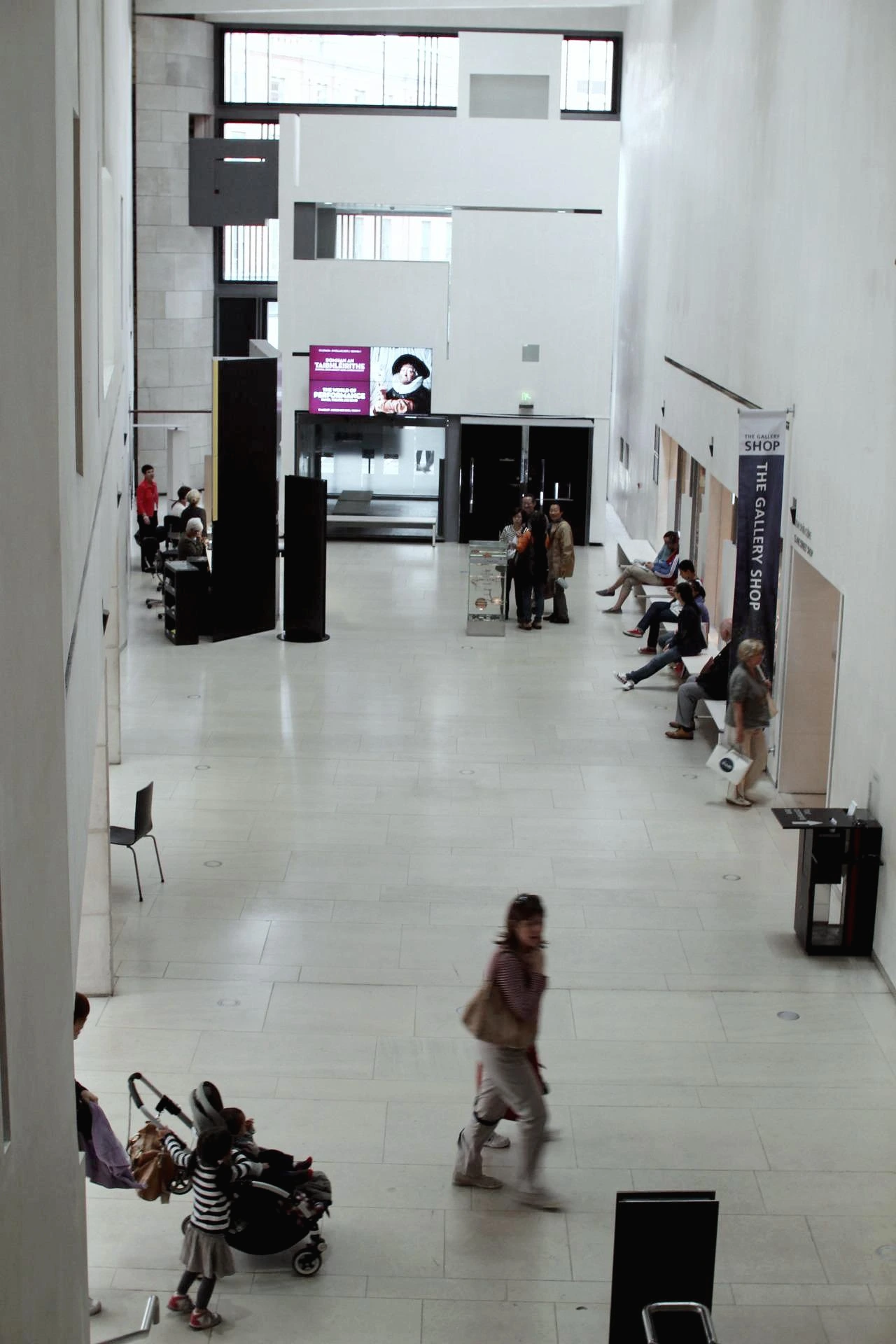 014_미술관 가는 남자_002.JPG