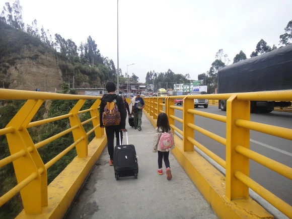 9981D63359FFF6661FAD54