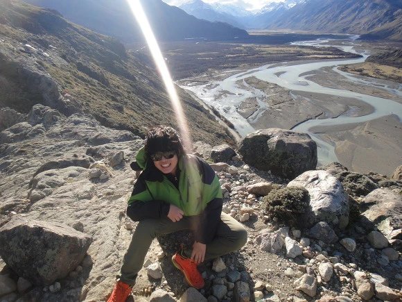 9938E53359F5F8F135C641