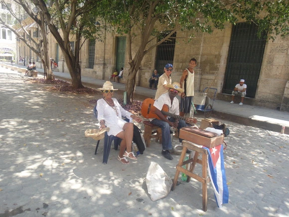 9983003359F7FB7824034E