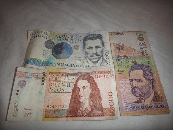 999BAD335A0041A931E79A