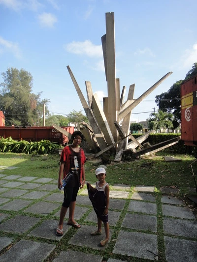 99B3F73359F6D65F15FE3E