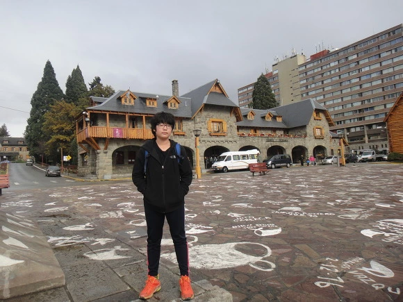 99D9443359F2A93A3E02EE