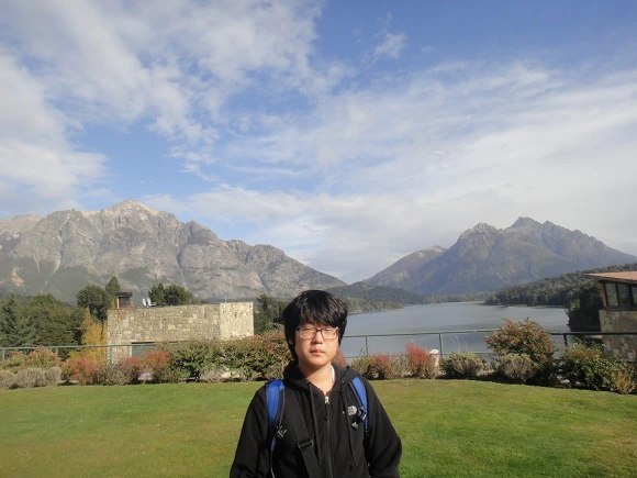 992EFB3359F2A174370B27