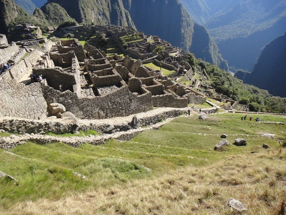 99D03C3359FB19BB05E1A2