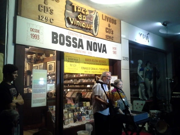 2267593A5613FA560313EE