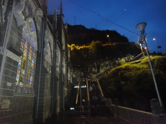 9950EA3359FFF674260C46