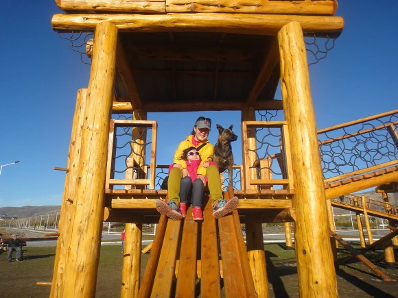 99F98E3359F5FEA409EC1A