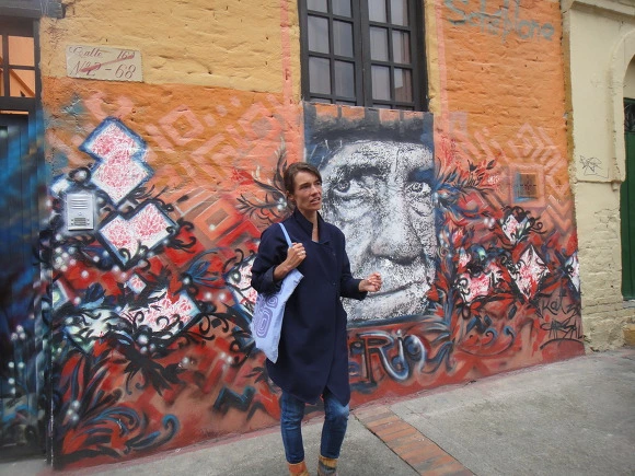 9901A3335A012BD6289A67