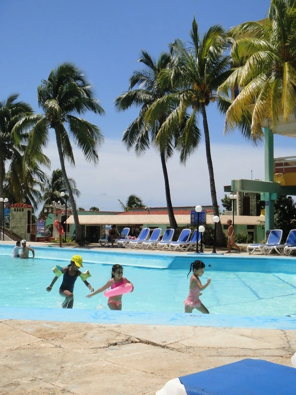 996BE03359F714C506028B