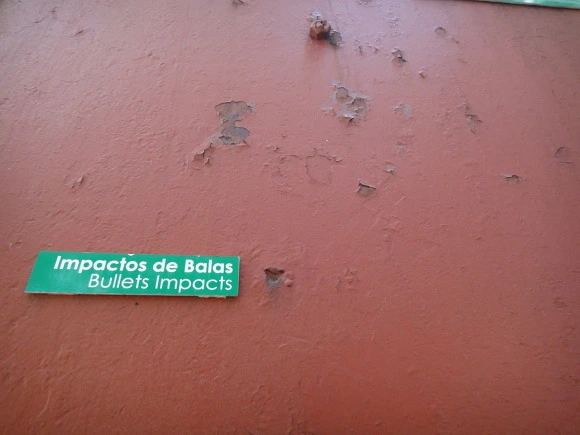 99EC8E3359F6D65C2AF739