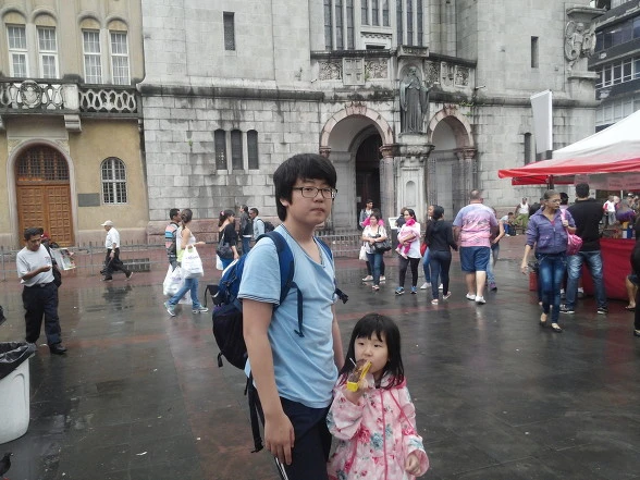 233A0049560941613691A5