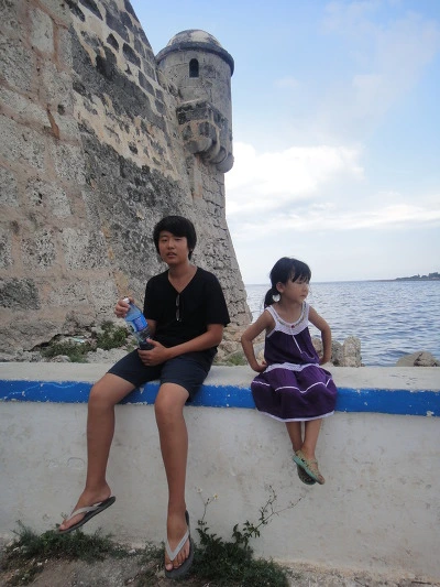 999B2F3359F7DEC7257D03