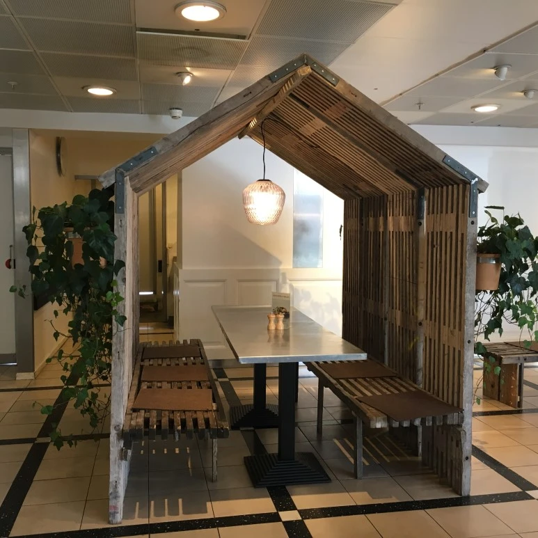 IMG_4693.JPG?type=w773