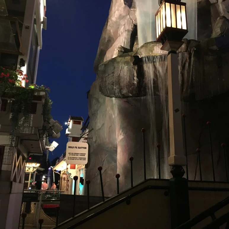 IMG_4591.JPG?type=w773