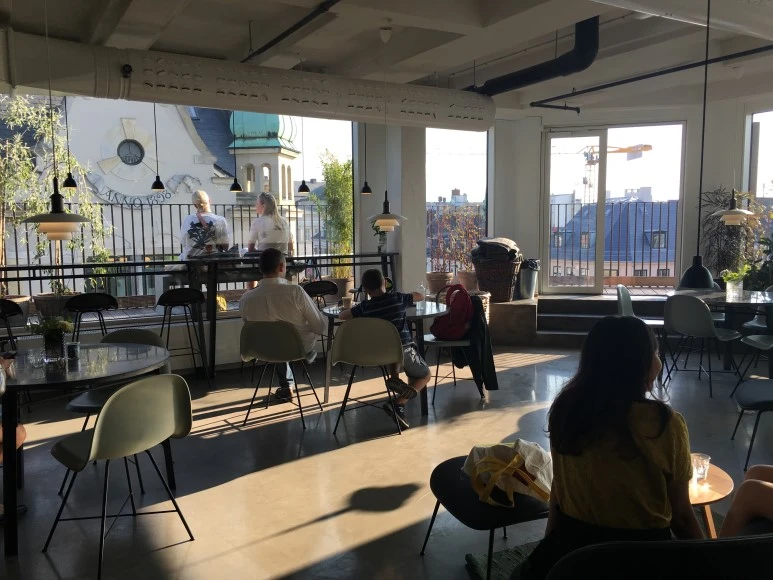 IMG_4929.JPG?type=w773