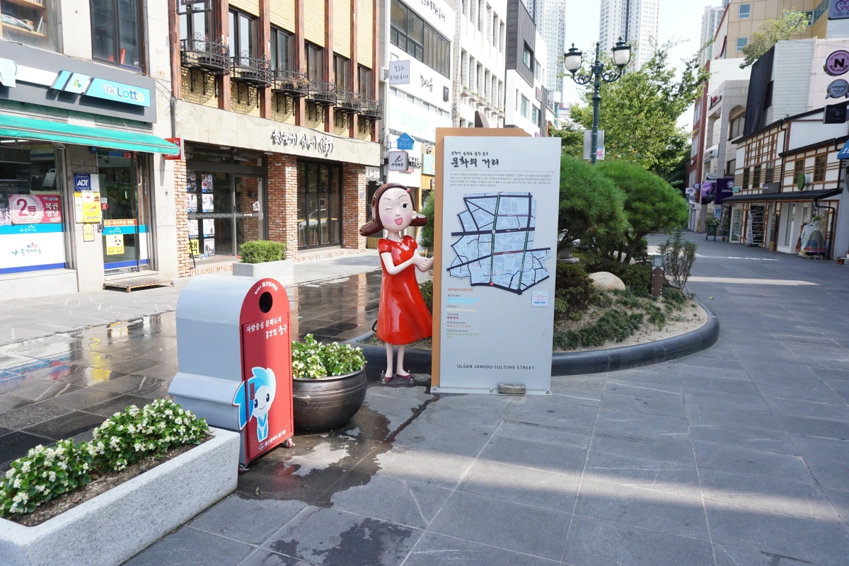 크기변환_광복 73주년 태극기 아리랑 길가전시회 (9).JPG