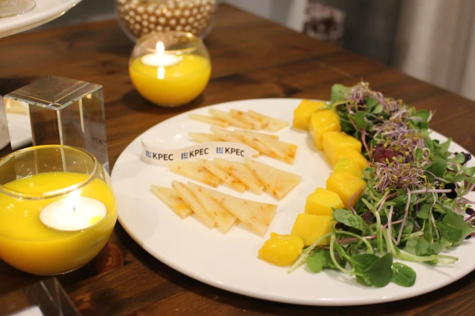 VVVV_(3).jpg?type=w1