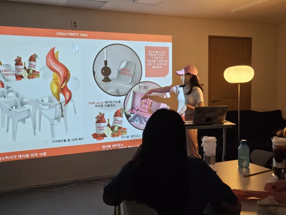 xxxxx_(4).jpg?type=w1