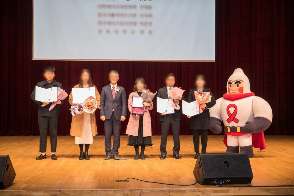 SE-ed97b6f1-0e1a-48af-8a3f-03f86e4dcf77.jpg?type=w1