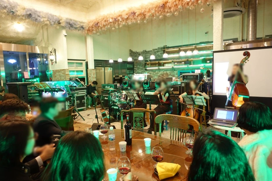 SE-a762a687-1e58-46e2-957d-8a6a719e7127.jpg?type=w1